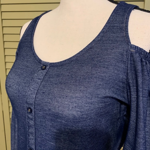 Cold Shoulder Denim Look Top NWOT - Picture 10 of 14